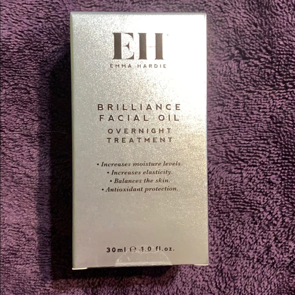 Emma Hardie brilliance facial oil